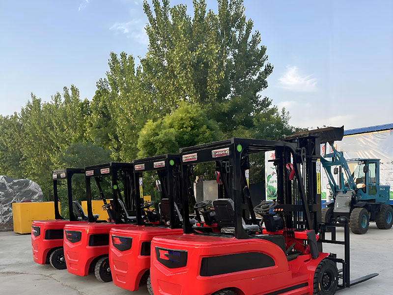 电动叉车 | Electric Forklift